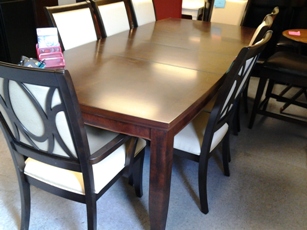 Legacy Dark Espresso Finish Dining Table with Curved Ends & 2 Leaves