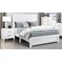 Homelegance Corbin White Wood-Look King Bed