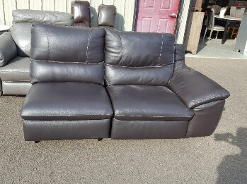 Natuzzi Stefana Bari Dark Brown One-Arm Loveseat (does not recline)