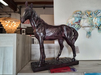 Three Hands Horse Statue Table Top Decor