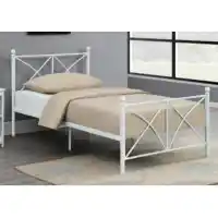 Coaster Hart White Metal Full Bed