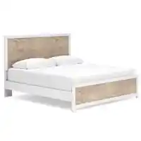 Ashley Chadwick Two-Tone Queen Bed