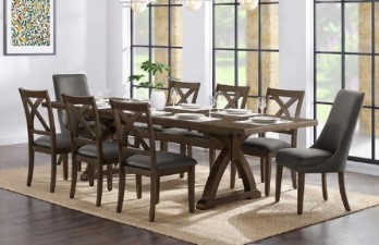 Thomasville Abril Dining Set with 7 Chairs