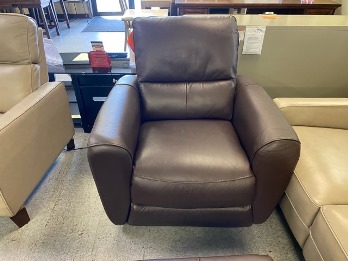 Manwah Alfresco Brown Leather Power Recliner with Power Headrest