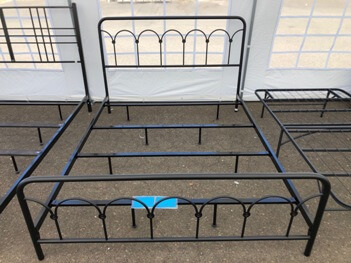 Arched Metal Queen Bed