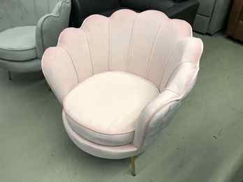 Parisian Blush Velvet Accent Chair