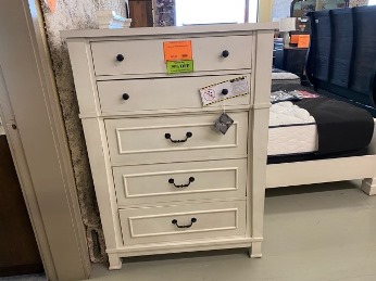 Chesapeake White Chest
