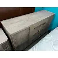 Riverside Frandlyn Dresser