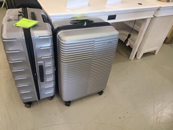 Samsonite Silver Hard Shell Suitcases (set of 2)
