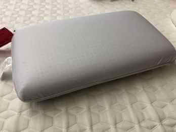 BedTech Jasmine Essential Oil Memory Foam Pillow