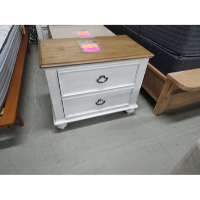 Mandeville Winter White 2-Drawer Nightstand