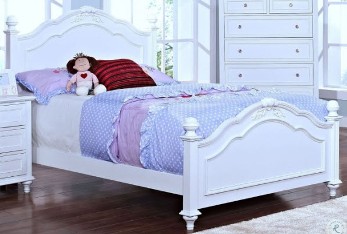 New Classic Megan White Full Bed