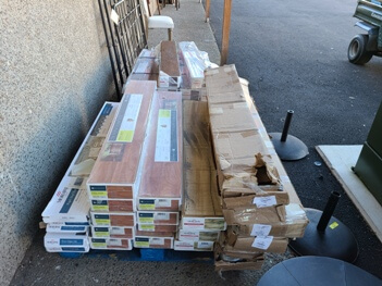 Laminate Flooring (1 box)