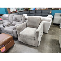 Jonathan Louis Mondo Royale Silver Arm Chair