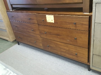 Riverside Oslo 6-Drawer Dresser