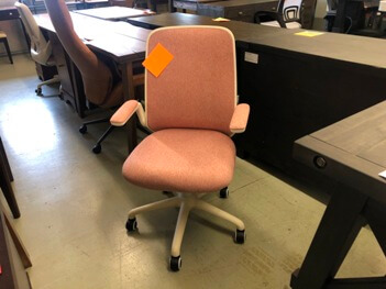 Ebello Light Pink & White Fabric Desk Chair