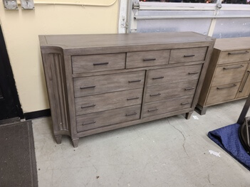 Modus Echo 9-Drawer Dresser