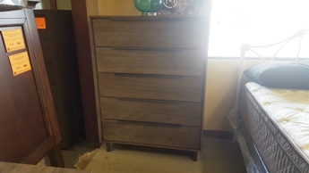Modus Berkeley Rustic Grey Finish 5-Drawer Chest