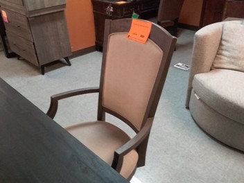 Riverside Sloan Desk Chair