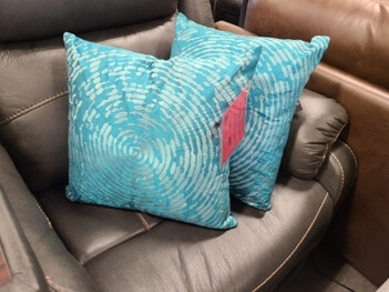 Rizzy Teal Throw Pillows with Round Circle Accents (set of 2)
