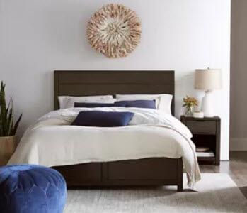 Home Meridian Tribeca Dark Cappuccino Queen Storage Bed
