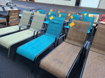 Outdoor Turquoise Mesh Chaise Lounge 