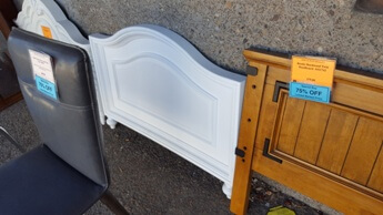 Legacy Roseville White Arched Twin Footboard