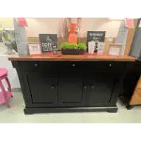 Ashley Willamette Dining Buffet