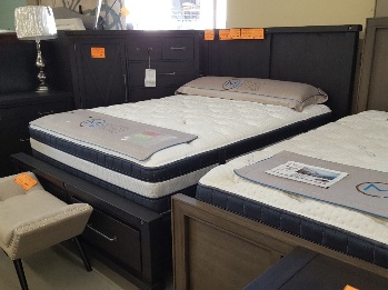 Modus Yosemite Cafe No X Queen Storage Bed